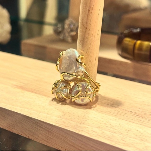 NEW Natural Freshwater Pearl GoldPlated Abstract Wrapped Adjustable Trilogy Ring - Picture 15 of 16
